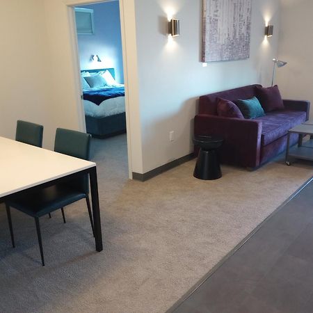 My Tri Suites Clark Экстерьер фото